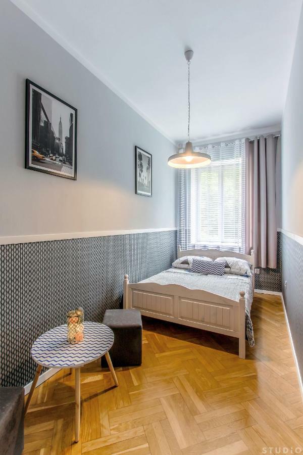 Clicktheflat Wspolna Central Apart * Warsaw